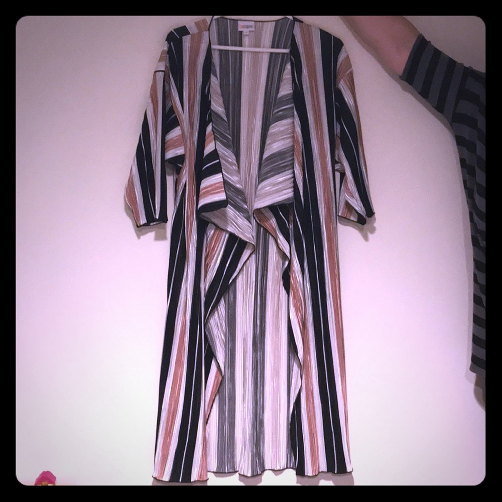 Pleated stripped Lularoe Shirley NWT